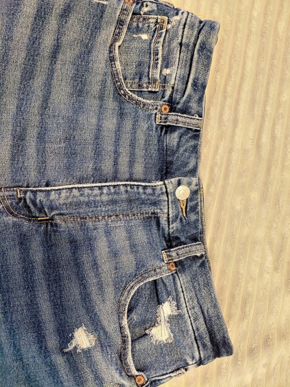 American Eagle Distressed Blue Shorts Sz 12